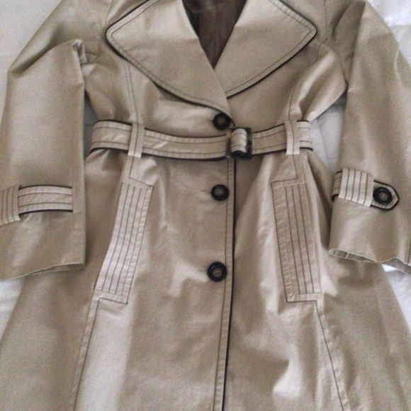 Trench coat - Picture 5 of 5
